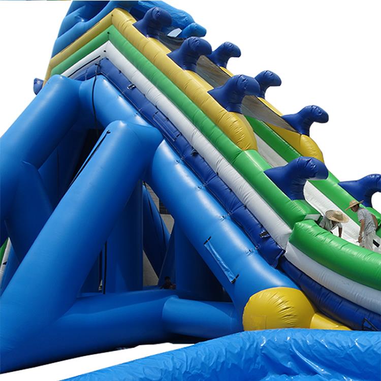 Giant inflatable water slide2